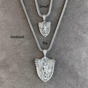 Saint Michael-hanger, zilveren aartsengelketting, religieus cadeau, schild katholiek, overwinning op de duivel