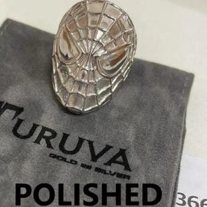 Ring med ansiktsmask i sterlingsilver, smycken för superhjältefilmfans Polished