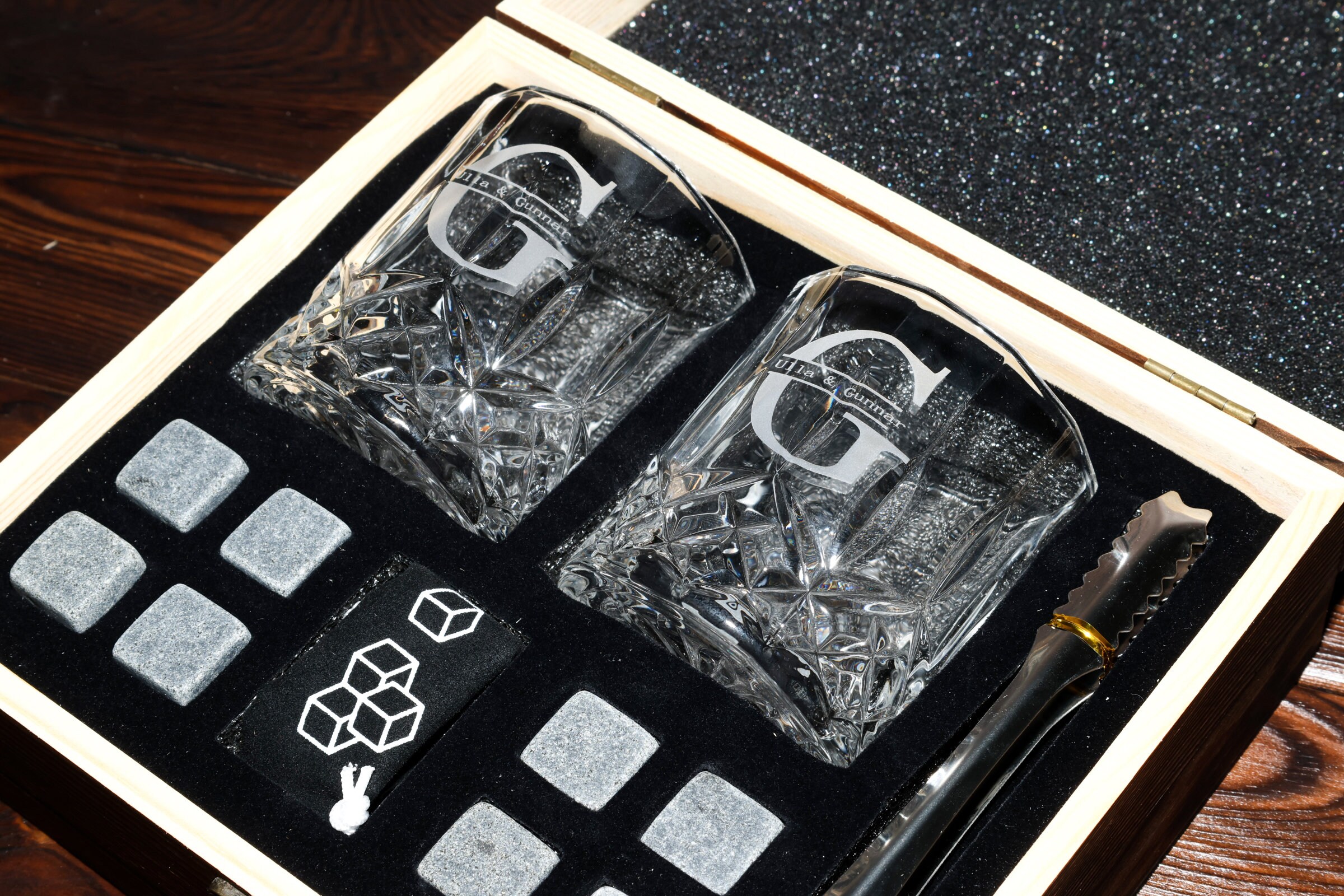 Personalized Whiskey Decanter Set Personalized Groomsmen Gifts engraved ...