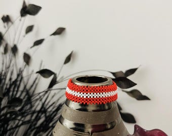 Pulsera con la bandera de Letonia • Pulseras personalizadas • Regalo de cumpleaños personalizado • AfroCrafted