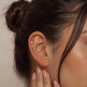 18K Gold Mini Pear Piercing Stud, 925 Sterling Silver, Minimal Flat‑Back Everyday Teardrop Ear Jewelry