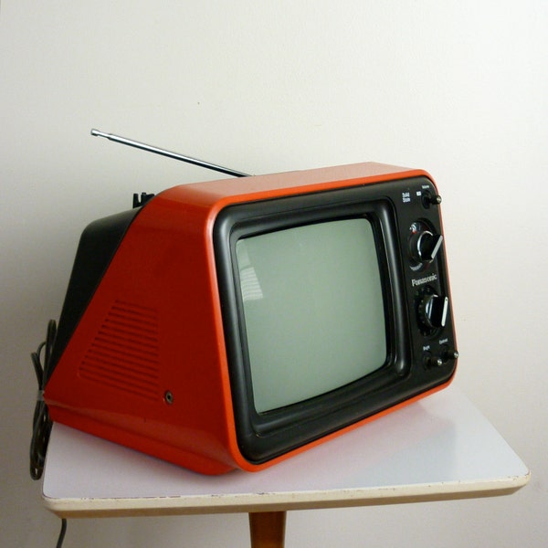 Vintage 1976 Panasonic Red Television