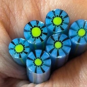 COE 90 - Electric Blue Daisy Murrine