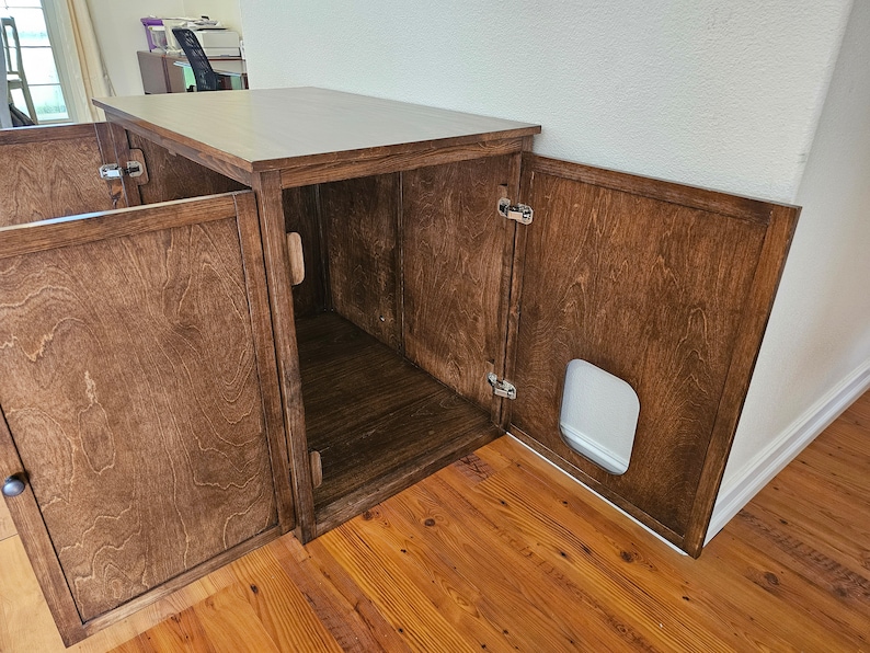 Custom Litter Robot With Ramp / Stairs Cat Enclosure Hinged Lid