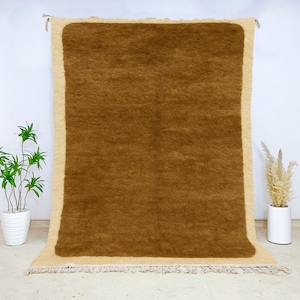 Solid Brown Moroccan Wool Rug with Cream Border, Hand-Knotted Minimalist Carpet for Japandi, Boho, or Contemporary Neutral Interiors