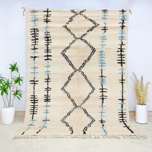Moroccan Beni Ourain Wool Rug, Cream Hand-Knotted Berber Carpet with Blue & Black Tribal Diamonds for Entryway, Bedroom or Living Room