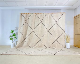 Hand-Knotted Beni Ourain Rug, Plush Wool Diamond Pattern Carpet, Authentic Moroccan Berber Style, Cozy Neutral Living Room Area Rug