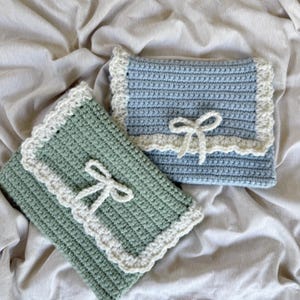 Handmade Crochet Book Pouch | Protective Sleeve | Case for Kindle Paperwhite | E-Reader Sleeve | book gifts | bookish gifts | book sleeve