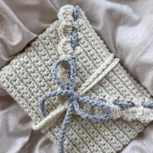 Crochet Kindle Paperwhite Envelope Sleeve Pattern | DIY E-Reader & Book Pouch (PDF)