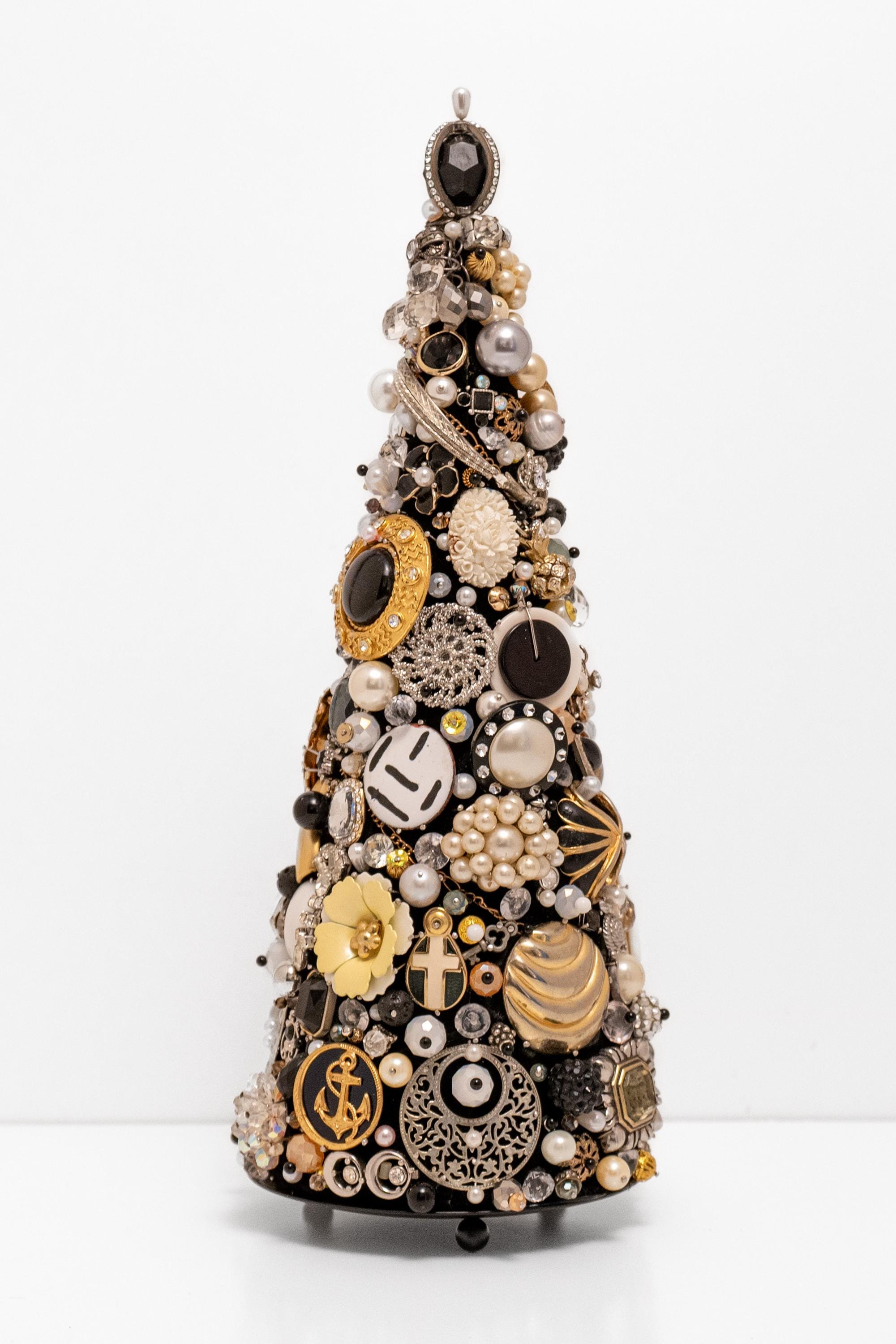 Unique Handmade Vintage Costume Jewelry Tree - Art - Gorgeous Rare