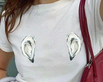Austern Baby T-Shirt, Küstenästhetik Y2K Muschel Shirt, Vintage Grafik Strand Crop Top, Retro 90er Austern Shirt, trendiges italienisches Sommer T-Shirt