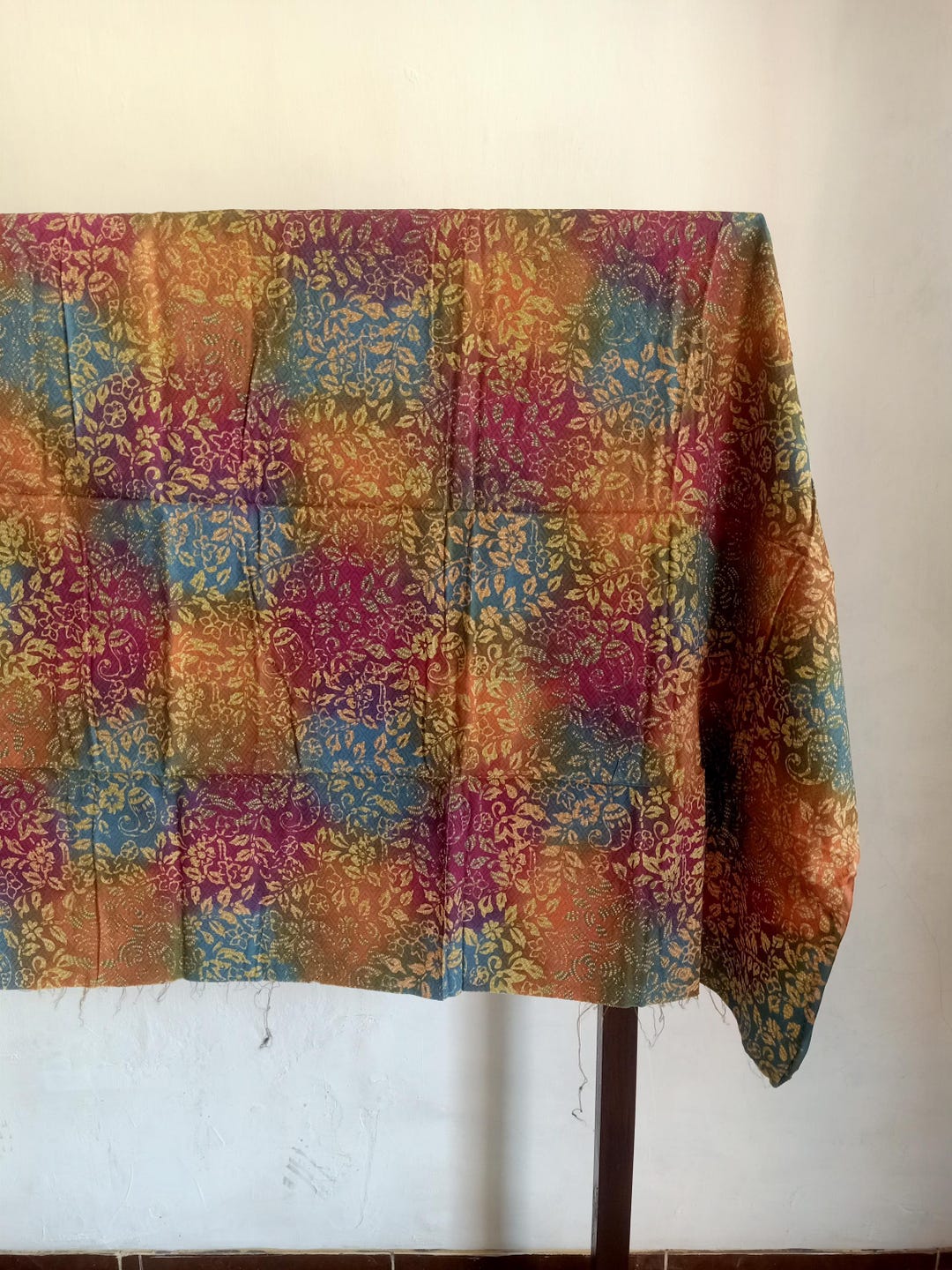 BATIK FABRIC - COTTON SATIN (2m)