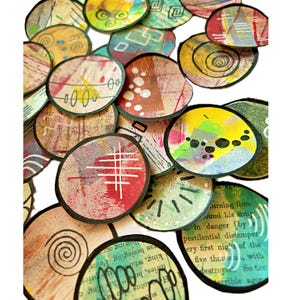 Fourrage pour collage de cercles, petites découpes rondes dessinées à la main de 1,5 pouce pour la tenue d'un journal artistique, techniques mixtes, collage (A39 k2)