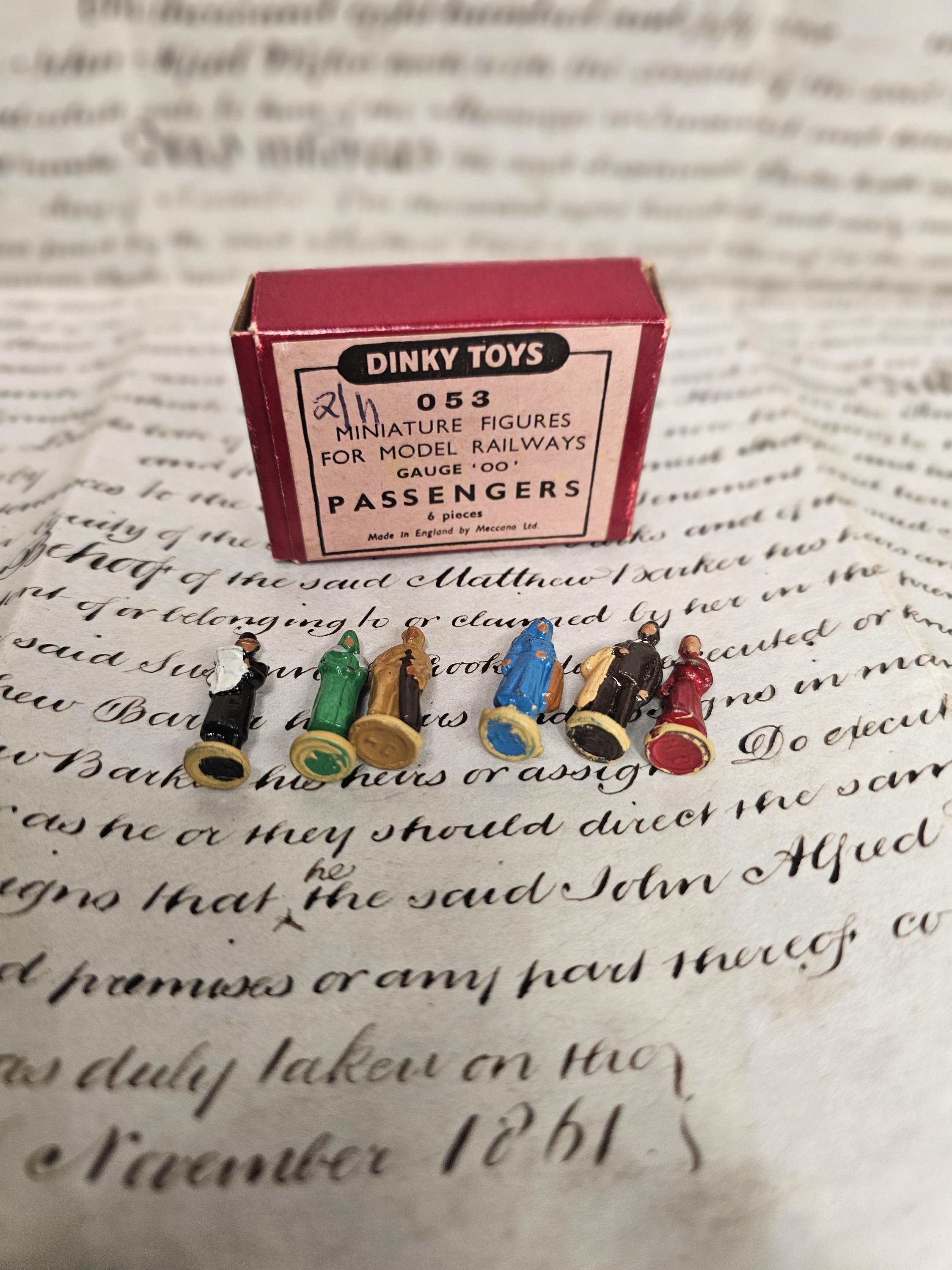 Dinky Toys, Miniature Figures for Model Railways, Gauge O, Ref 50171 Dinky Toys, Miniature Figures for Model Railways, Gauge O, Ref 50171