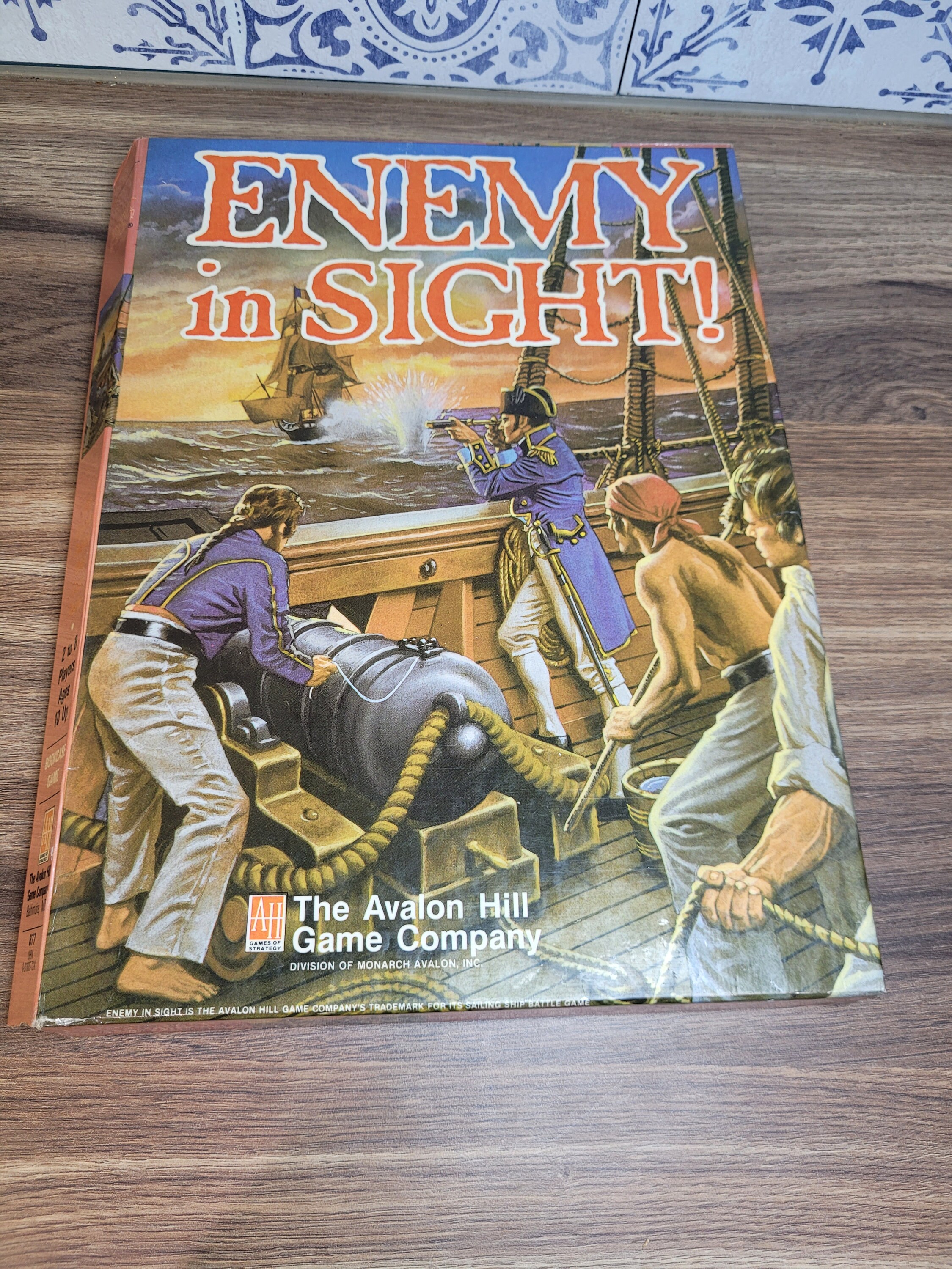 Collectible Vintage Boardgame - Enemy in Sight - Game of 18th 