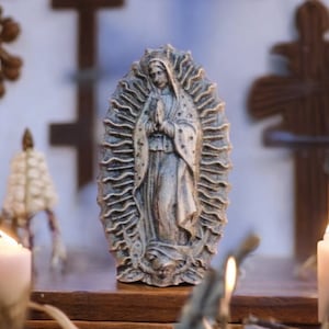 Virgin Mary de Guadalupe Our Lady of Guadalupe Wood Carved Religious Catholic Home Decor Mother Mary Statue Lady of Guadalupe Virgin Mary