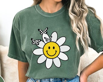 Checkered Butterfly Smiley Face Daisy Shirt, Comfort Colors Tee