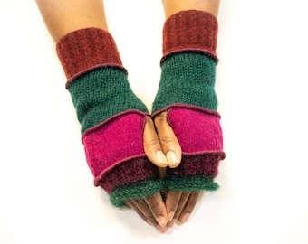 Upcycled Wool Fingerless Gloves: Fleece Lined Eco-Conscious Hand Warmers in Berry and Wintergreen