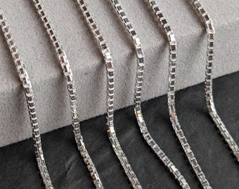 Collar de cadena de plata de ley con eslabones de 2 mm, unisex.