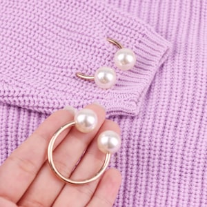 Dual Pearl Sweater Pin: Knitwear Brooch Clasp