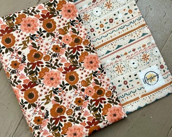 Reversible Book Cover Adjustable Bible Pouch Reusable Fabric Dust Jacket Boho Floral Dust Cover Paperback Hardcover Folk Art Book Sleeve