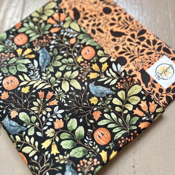 Reversible Book Cover Adjustable Bible Pouch Fabric Dust Jacket Halloween Tapestry Dust Cover Paperback Protector Hardcover Owl Book Sleeve