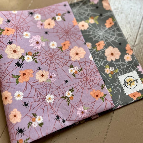 Reversible Book Cover Pink Goth Bible Pouch Adjustable Fabric Dust Jacket Cute Spider Floral Dust Cover Paperback Book Sleeve Hardcover Pouc