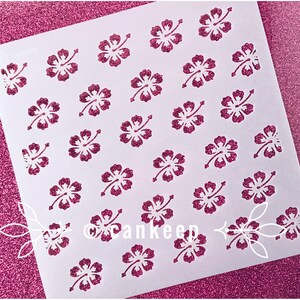 Stencil Per Decorare Torte E Biscotti - Motivi Floreali, 12 Forme 14x14 Cm In PET