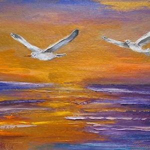 Gaviotas en una puesta de sol dorada pintura al óleo hecha a mano cartón 10 por 8 pulgadas sin marco, la pintura está cubierta con barniz brillante