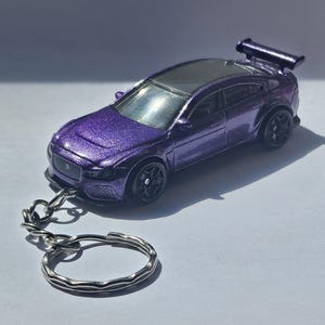 Jaguar xe sv project 8 keyring