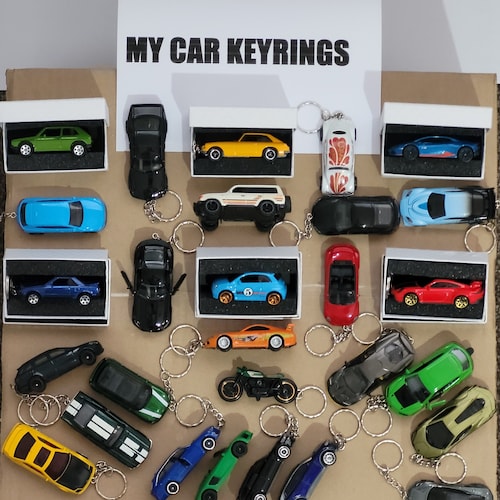 Porte-clés BMW Z1 - Simili Cuir Et Métal - Made In France - Neuf