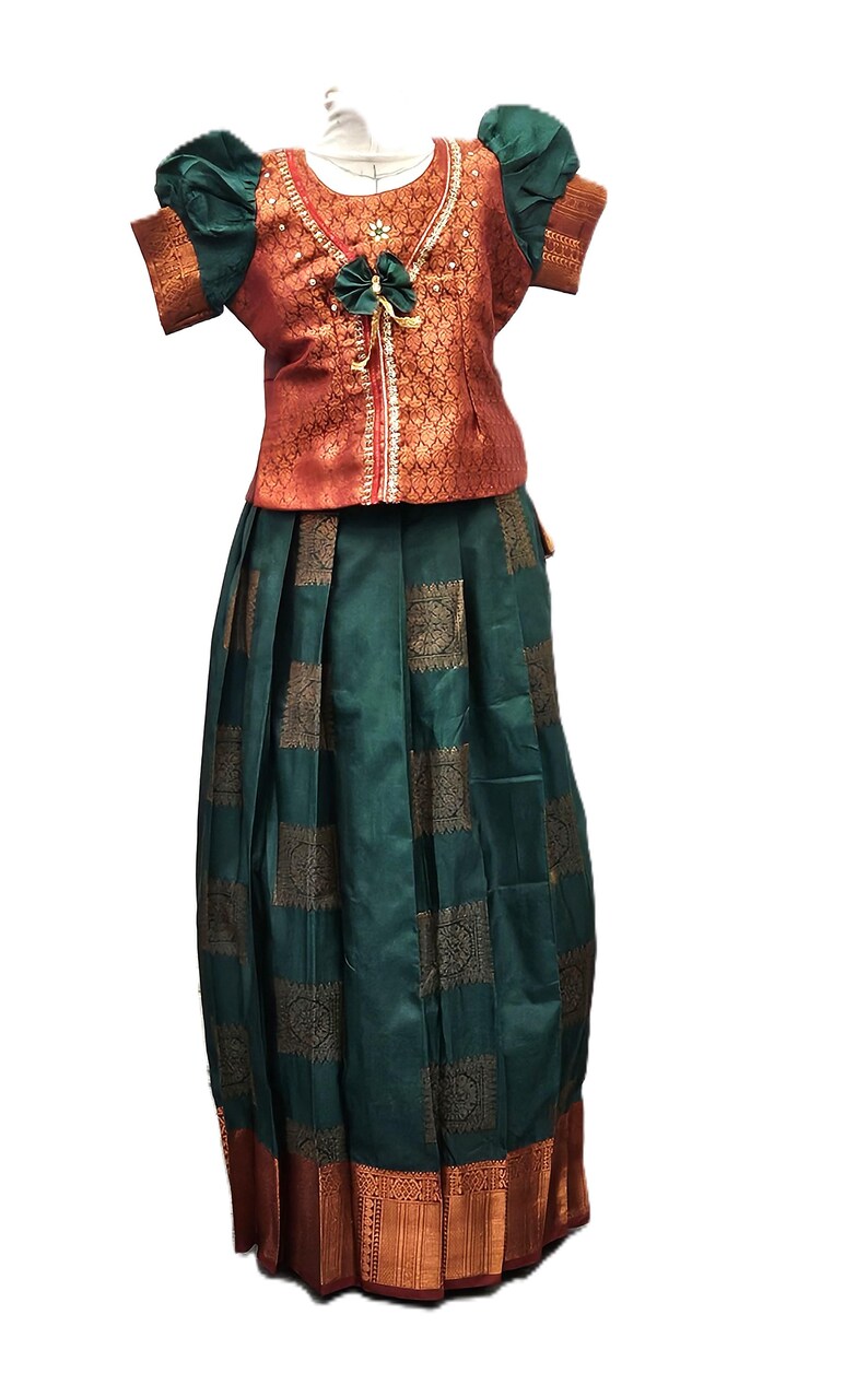 Girls Zari Woven Pattu Pavadai Choli Skirt Set