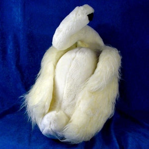 Sewing pattern Make an Elegant Swan Soft Sculpture for Home Decor image 3