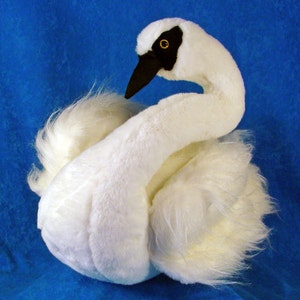 Sewing pattern Make an Elegant Swan Soft Sculpture for Home Decor image 2