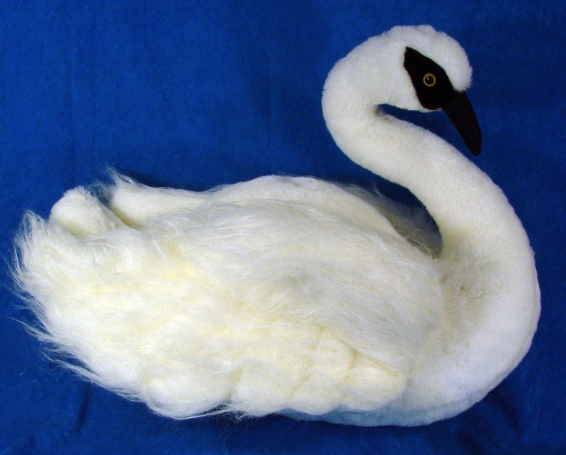 Sewing pattern Make an Elegant Swan Soft Sculpture for Home Decor image 1
