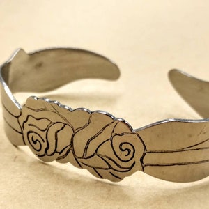 Vintage 1951 Samuel Bastio two rose cuff bracelet image 1