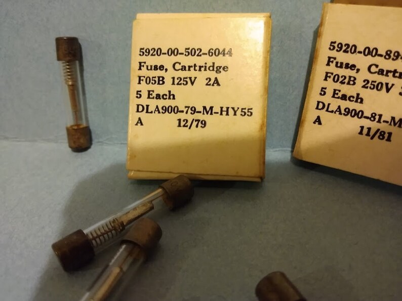 vintage fuse cartridges 2 Circa 1979-1981 immagine 2