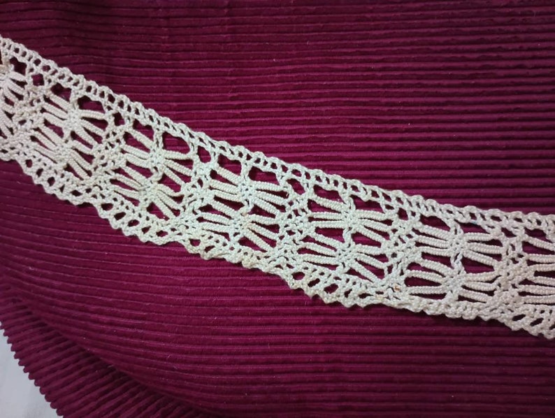 2 yards antique Handmade cotton crocheted sewing lace 2 wide zdjęcie 1