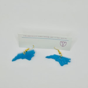 NC state earrings, North Carolina earrings, NC Dangle earrings, North Carolina hook earrings, State earrings, Game Day Earrings, State Pride