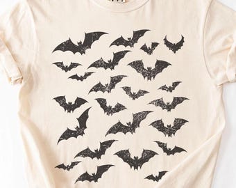 Bats Shirt, Halloween Tshirt, Bat T Shirt, Halloween Bats, Flying Bats, Spooky T-Shirt, Halloween Costume Shirt, Distressed Bats, Bat Grunge