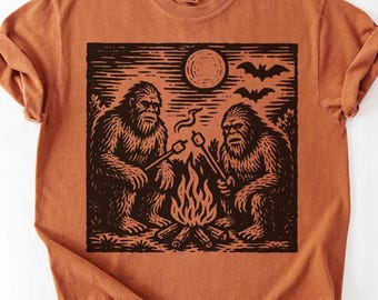 Bigfoot Shirt, Bigfoot Halloween, Sasquatch TShirt, Big Foot T Shirt, Halloween T-Shirt, Funny Tee, Retro Halloween, Bigfoot Camping Shirt