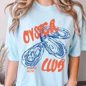 Oyster Shirt, Seafood Tshirt, Oyster Club Shirt, Foodie T Shirt, Food Shirt, Retro Summer Shirt, Coastal Aesthetic, Vintage Inspired, Beach