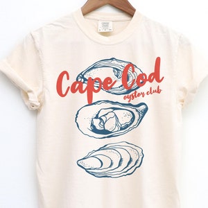 Cape Cod Shirt, Oyster Shirt, Oyster Club Tshirt, Foodie T-Shirt, Seafood Shirt, Oysters, Retro Graphic Tee, Coastal Aesthetic, Vacation Tee