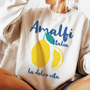 Amalfi Sweatshirt, Lemon Crewneck, Italy Sweater, Amalfi Coast, Vacation Sweatshirt, Travel Crewneck, Airplane Sweatshirt, Lemons Sweater