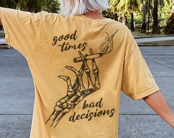 Comfort Colors, Skeleton Shirt, Funny Skeleton Tshirt, Halloween Skeleton T Shirt, Skeleton Hand Shirt, Alternative Shirt, Edgy T-Shirt