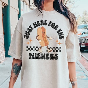 Funny Hot Dog Shirt, Comfort Colors, Retro Cartoon Shirt, July 4th Shirt, Hot Dog TShirt, Funny Vintage Shirt, Funny Shirt Women, Retro Tee