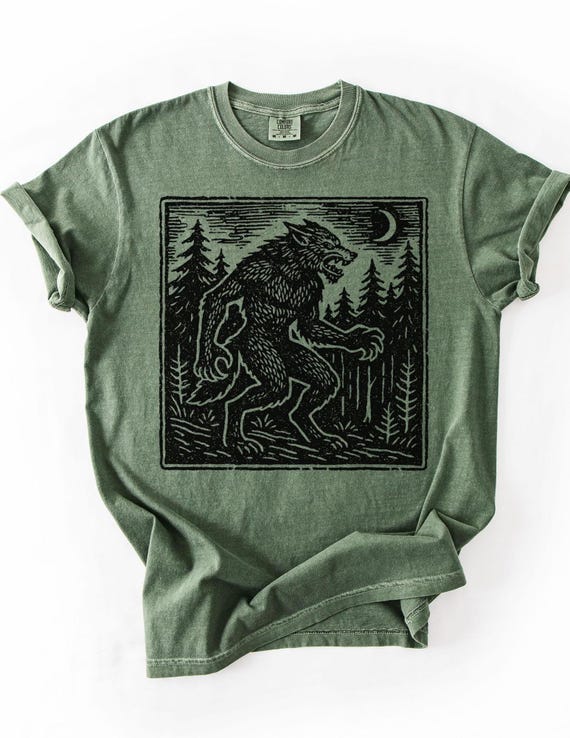 Werewolf Shirt, Vintage Werewolf, Retro Halloween TShirt,  Dark Art Tee, Grimdark T Shirt, Goth T-Shirt, Werewolf Tshirt, Halloween Shirts