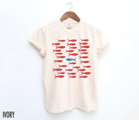 Fish Shirt, Sardines TShirt, Cute Fish Shirt, Retro Graphic Tee, Fisherman Aesthetic, Fisherman Core, Red Blue Fishies, Fishy T Shirt