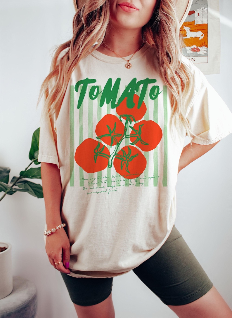 Tomatskjorta, tomatflicka sommar, trädgårdskjorta, bondens marknad, present till trädgårdsmästare, trädgårdsskötsel t-shirt, tomat t-shirt, tomat bild 2