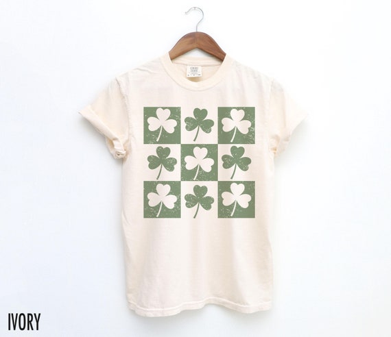 Shamrock Shirt, Checkered Tshirt, Checker Shirt, St Patricks Day, Irish T-Shirt, Retro Graphic Tee, Saint Patrick's Day, Comfort Colors